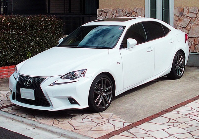 認定中古車とは